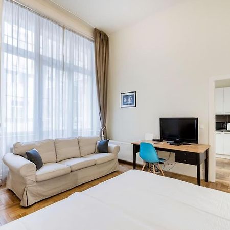 Klarahome Apartment Budapest Eksteriør bilde