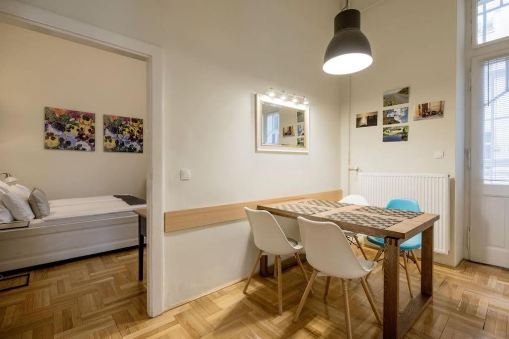 Klarahome Apartment Budapest Eksteriør bilde