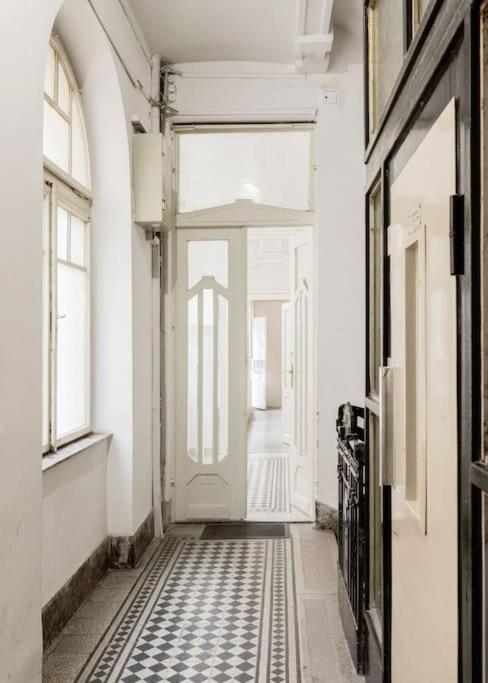 Klarahome Apartment Budapest Eksteriør bilde