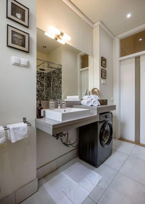 Klarahome Apartment Budapest Eksteriør bilde